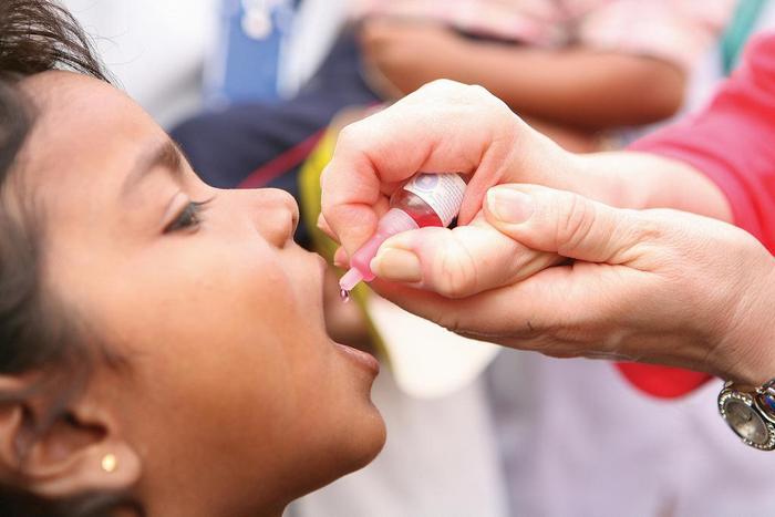щеплення поліомієліт