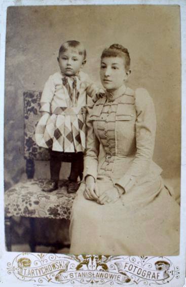 Галичина, 1920-ті рр. Міщанка із своїм сином
