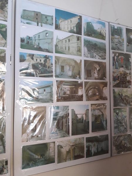 На Прикарпатті в одному селі відреставрують старовинні двері ратуші