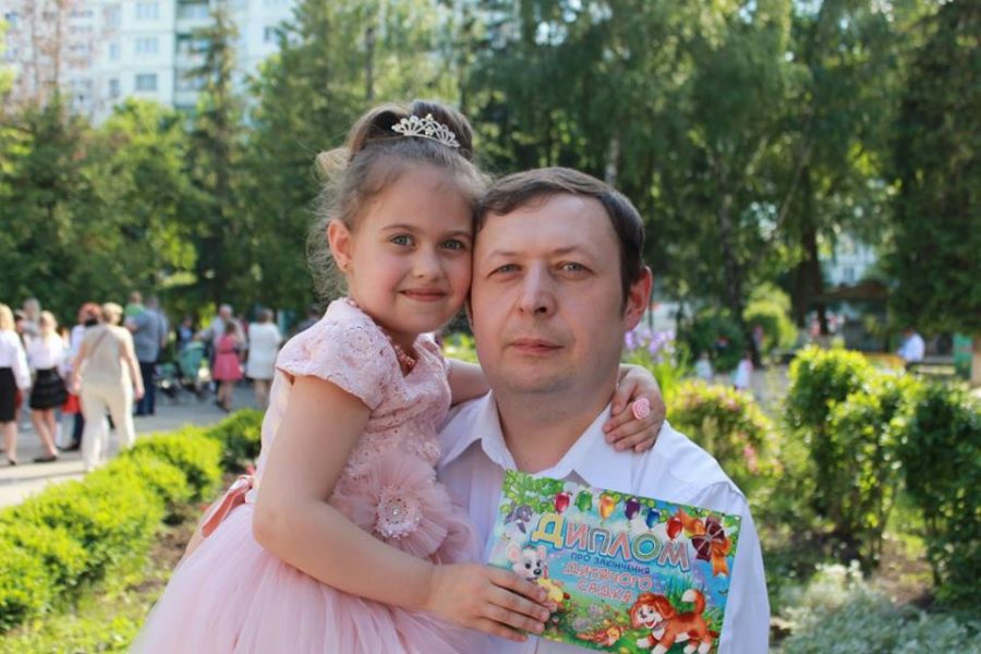 Сьогодні в Івано-Франківську помер 37-річний чоловік. Родичі у всьому звинувачують халатність лікарів