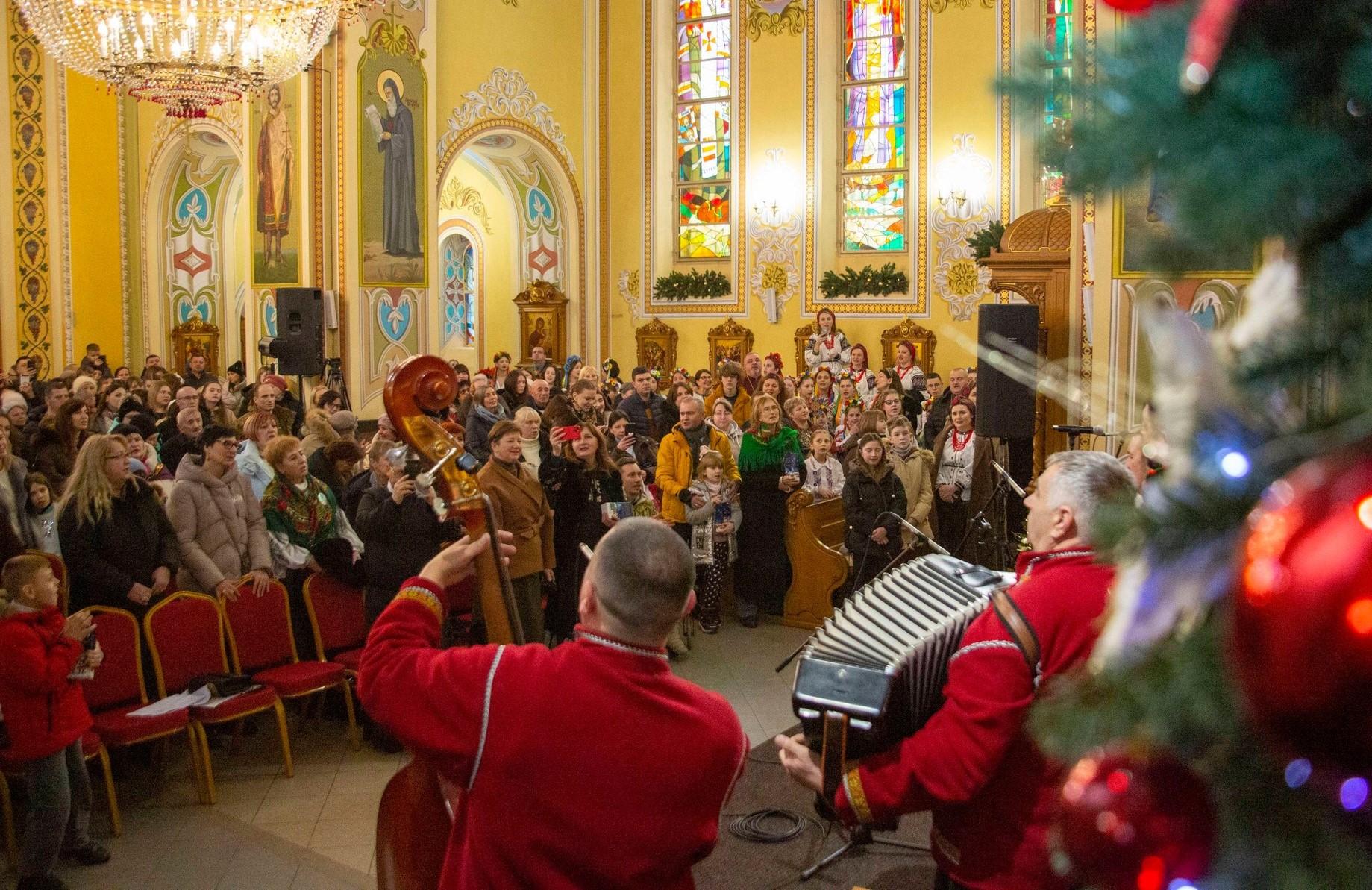Руслан Марцінків: Унікальний різдвяний фестиваль уже 17 років єднає в коляді українців і світ