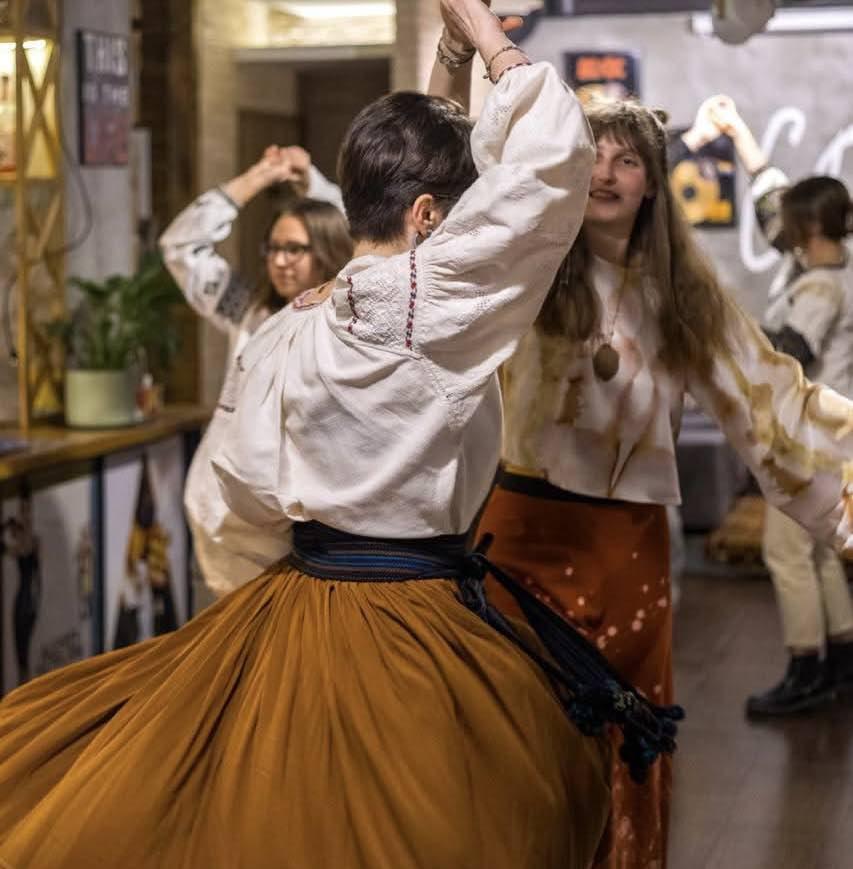 «Плиска» танцює: як у Франківську зародився неформальний етнодвіж