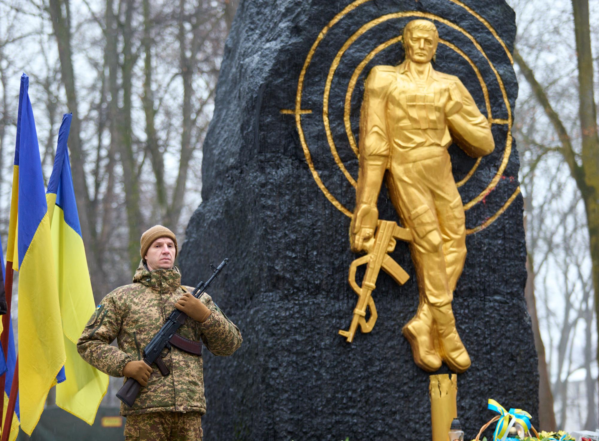 В Івано-Франківську вшанували пам'ять воїнів-афганців та захисників України (ФОТО)