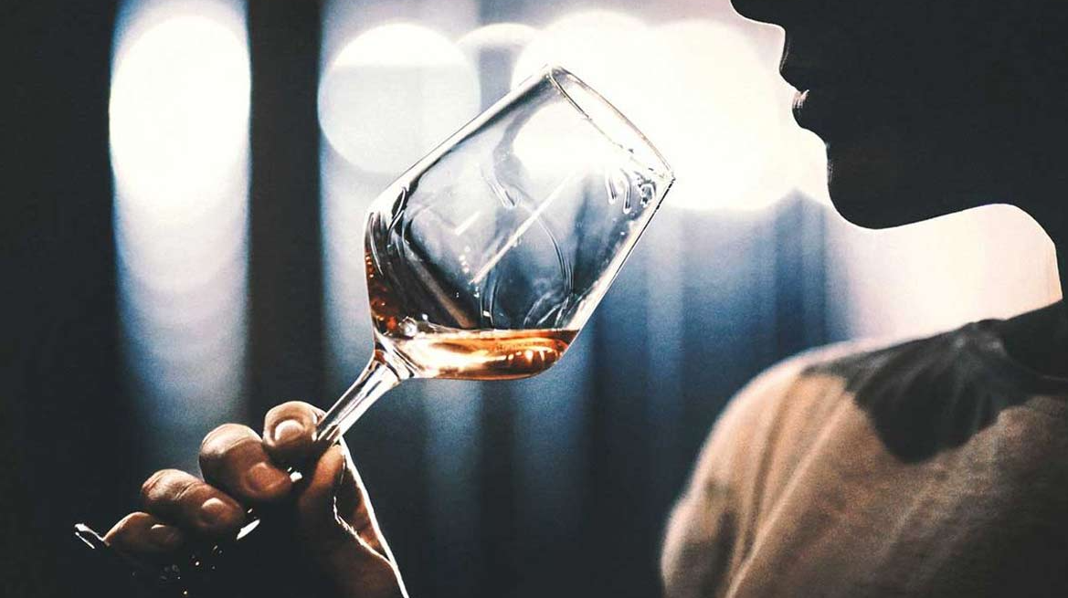 Алкоголь без алкоголю: ризики безалкогольних напоїв для вагітних