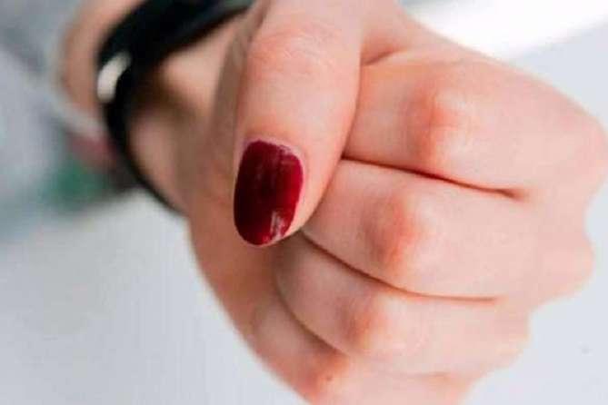 У Коломиї жінка каструлею побила колишнього чоловіка