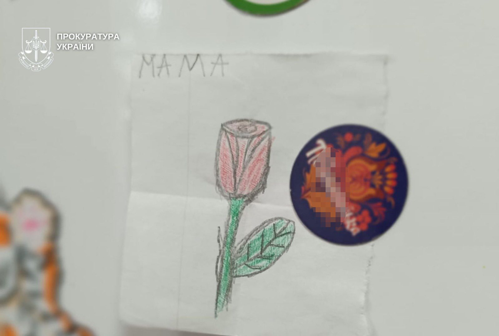 Морили голодом і садили на ланцюг: у Дніпрі батьки-вихователі роками катували шістьох дітей