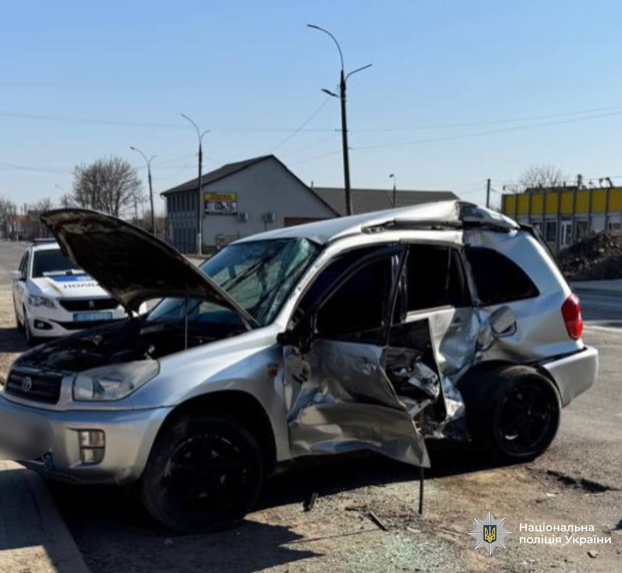 У Коломиї автівка в'їхала у припарковану машину