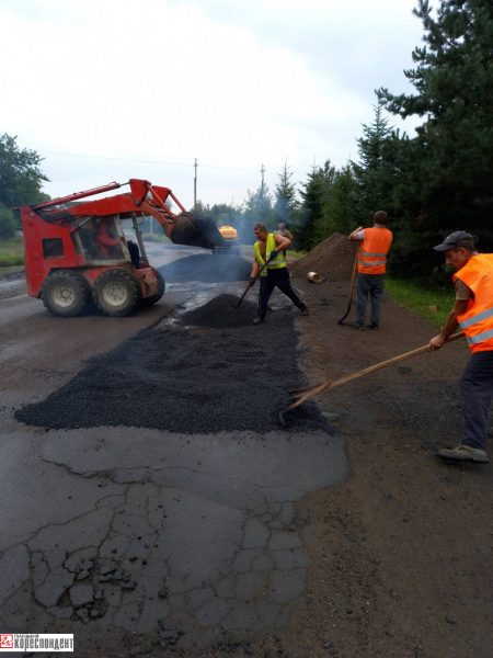 На Рожнятівщині люди зібрали 450 тисяч на ремонт дороги – але грошей не вистачило 2