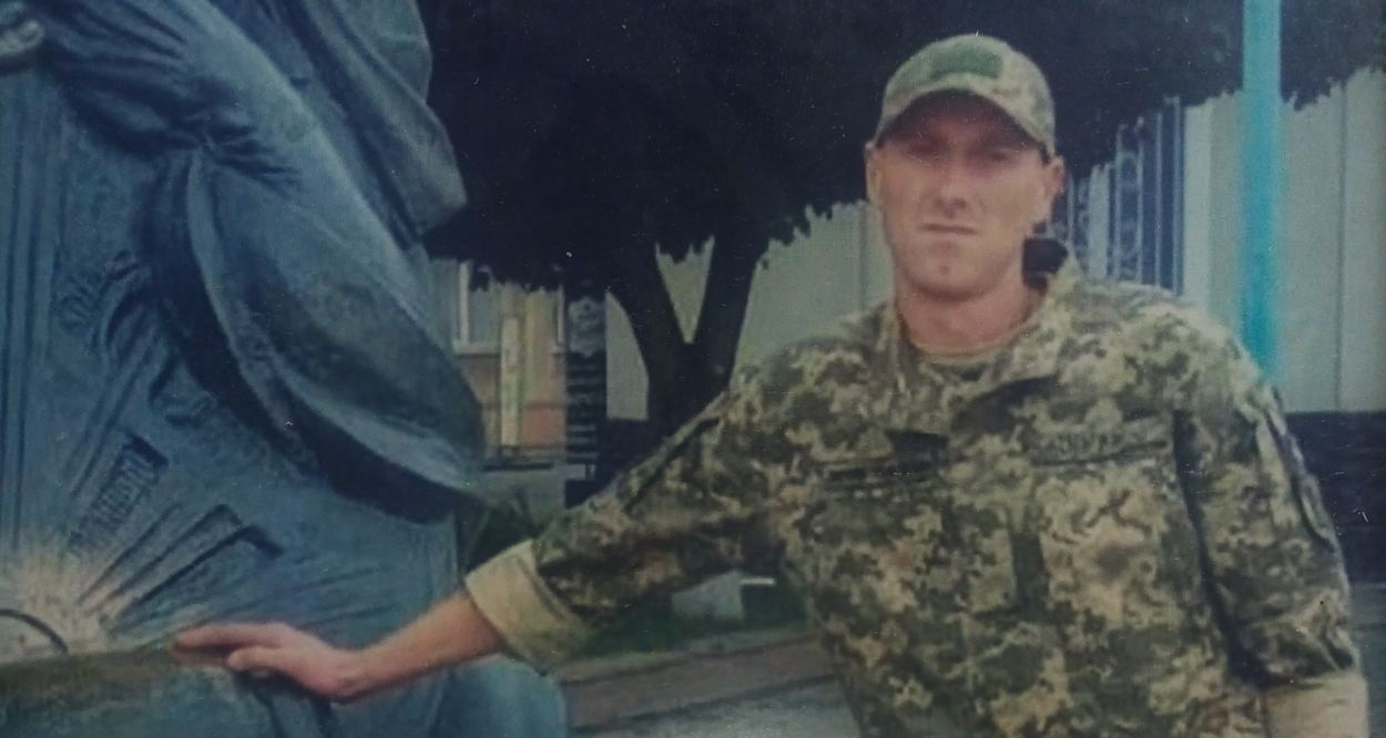 На фронті загинув військовий з Надвірнянщини Юрій Молдавчук. Читайте на ...