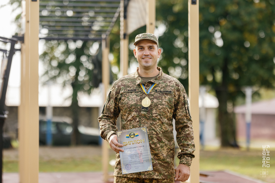 Нацгвардієць з Прикарпаття виборов «золото» на чемпіонаті України з кікбоксингу