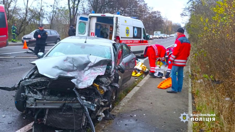 Деталі ДТП на Калущині: травмовано шестеро людей, серед них дитина