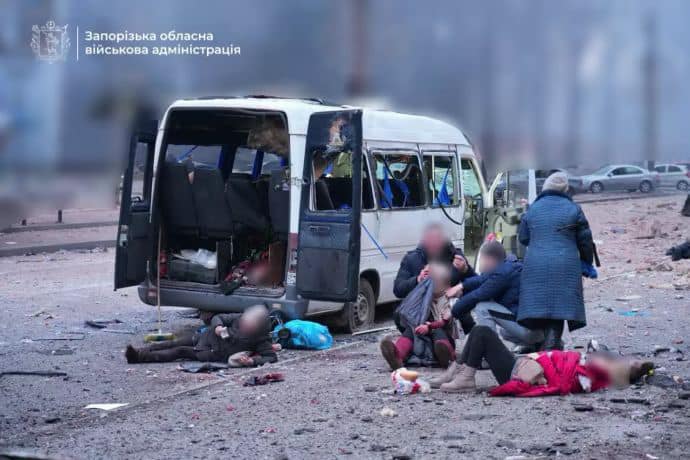 Ворожий удар авіабомбою: кількість загиблих у Запоріжжі зросла