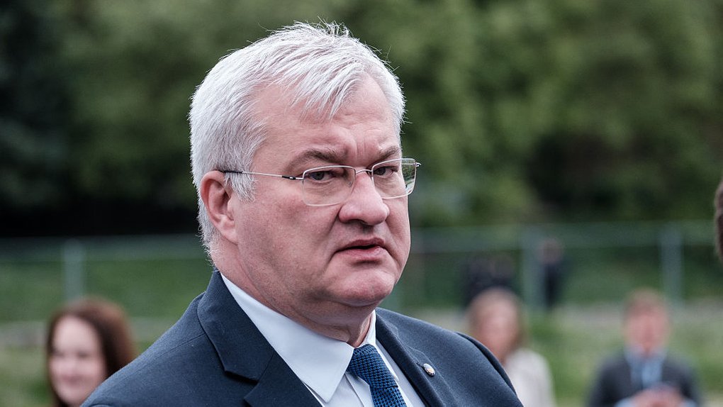 Україна може закривати близько 40% потреб армії у зброї, – Сибіга
