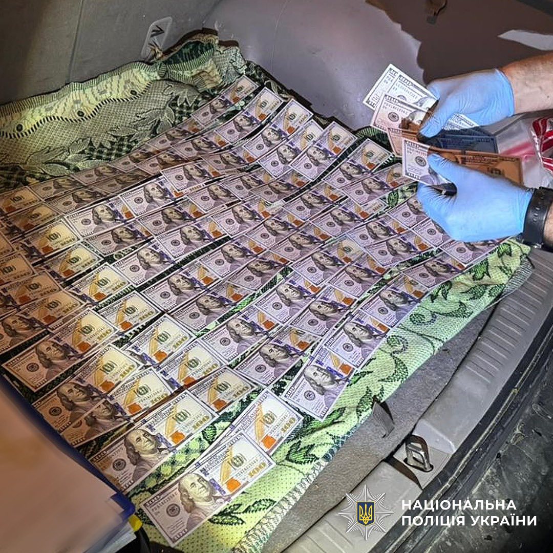 Організував втечу за $8000: на Прикарпатті викрили схему незаконного перетину кордону