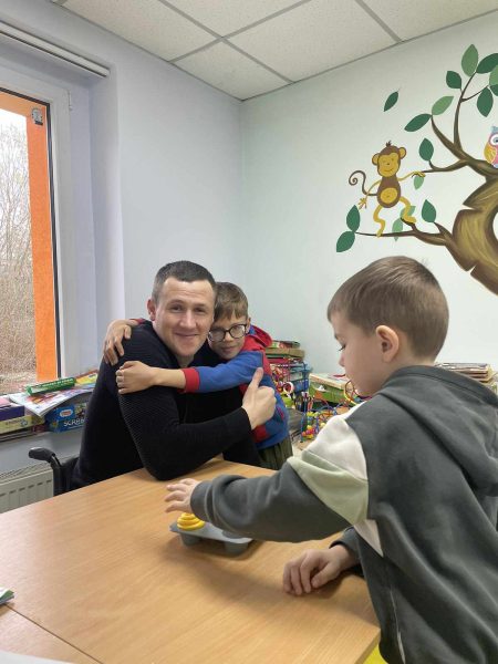 Звикли боротися: як спорт допомагає прикарпатцям на кріслах колісних