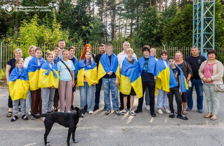 Ще 11 дітей  Україна повернула з окупованих територій