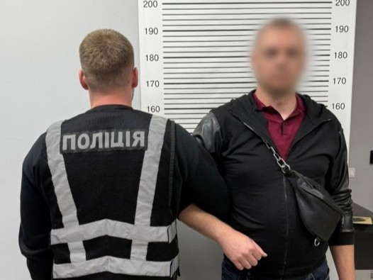 Зібрав кошти для закупівлі елітного алкоголю: київський сомельє програв 1,7 мільйона у казино