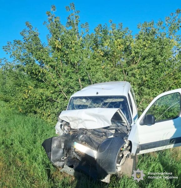 На Прикарпатті зіткнулися два авто. П’ятеро постраждалих