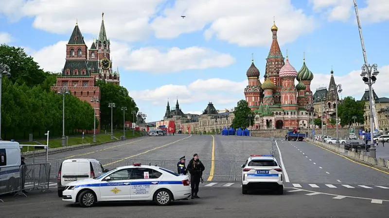 Москву та околиці атакували понад 40 безпілотників