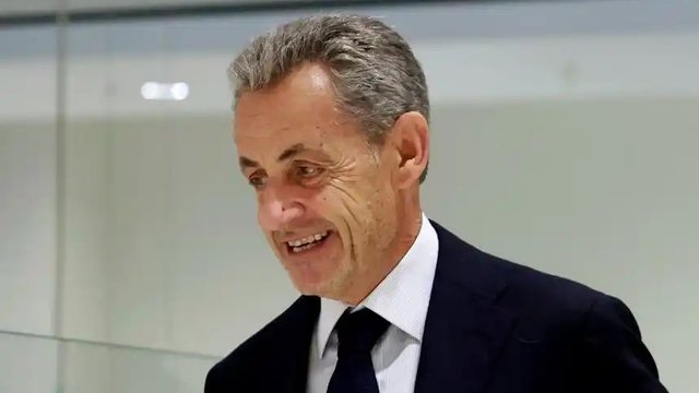 Експрезидента Франції Саркозі засудили до п’яти років ув’язнення