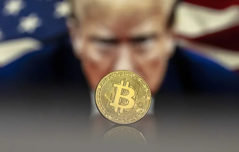 Нові заяви Трампа обвалили ринки: bitcoin і акції різко впали