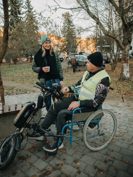 У Франківську відкрили адаптивний сквер для реабілітації військових і цивільних